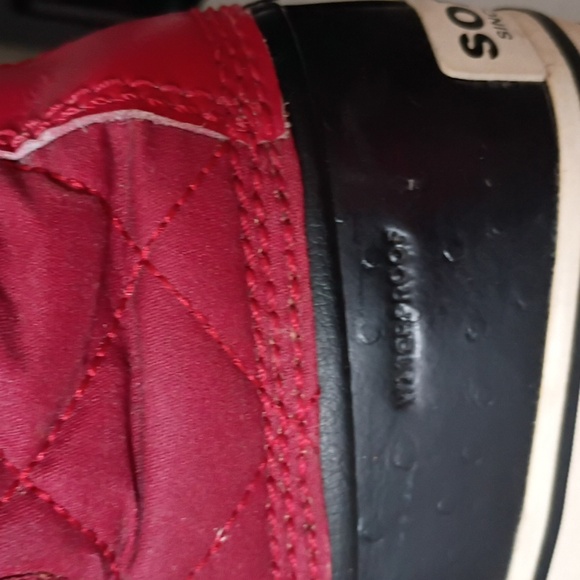 Sorel Red and Black Winter Boots - Picture 5 of 8
